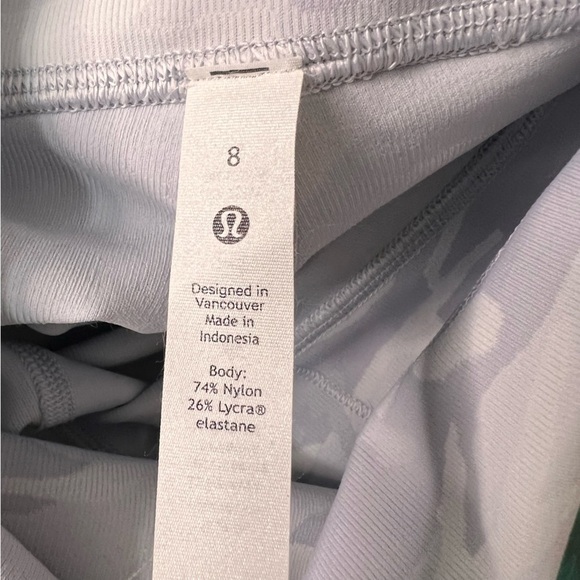 Lululemon Athletica Wunder Under High-Rise Tight 25" Luxtreme Size 8 Camouflage - Picture 12 of 16